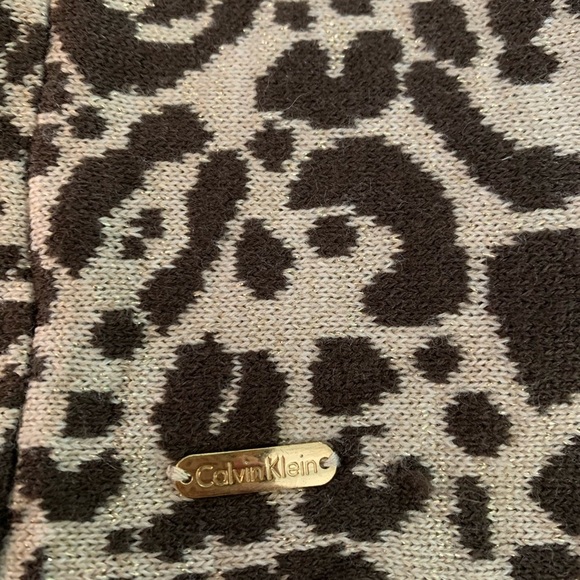 Calvin Klein Infinity Scarf - Picture 3 of 5